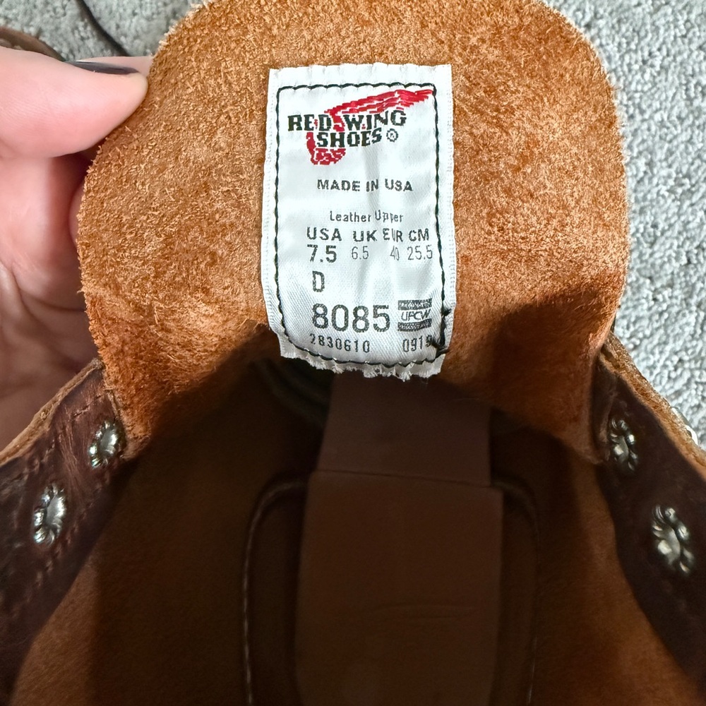 LIKE NEW, Red Wing Heritage Iron Range boots - women’s size 9/mens 7.5 - Picture 6 of 6